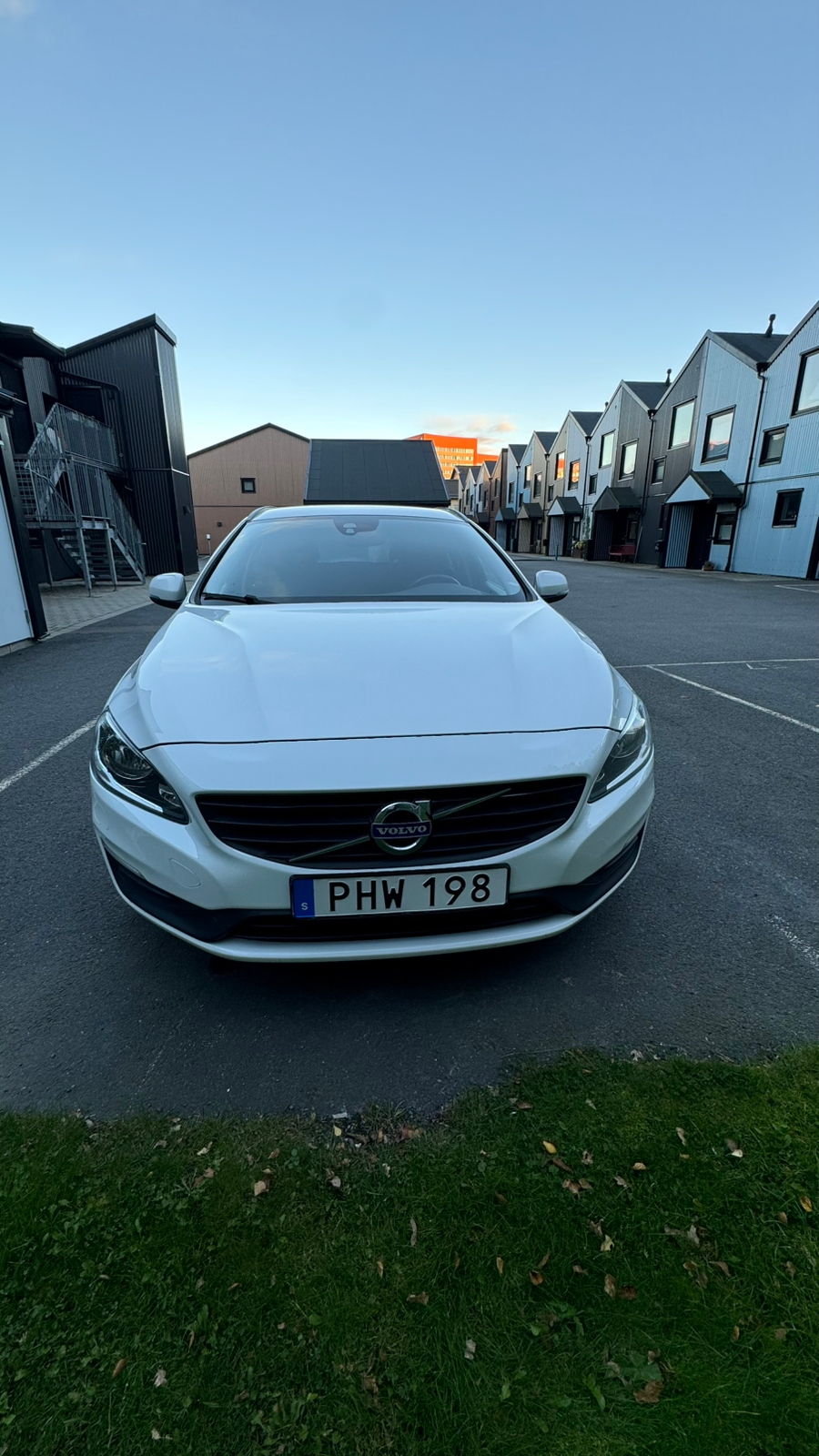 Volvo V60 D4 AWD Geartronic 2017, bild 6/10