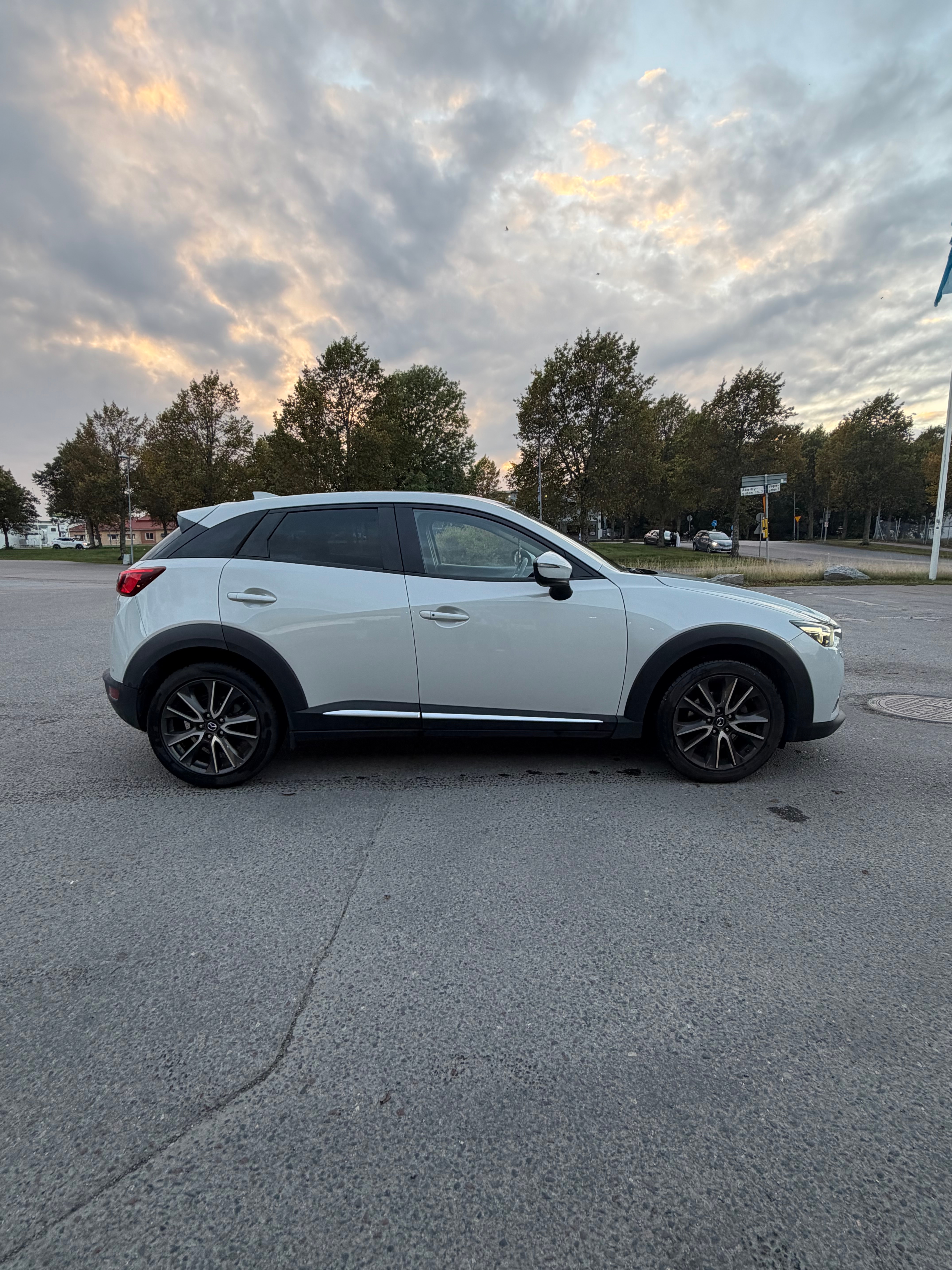 Mazda CX-3 2.0 SKYACTIV-G Automatisk 2017, bild 4/9