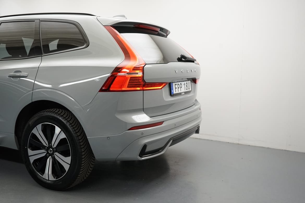 Volvo XC60 T6 Plus Dark 2024, bild 3/10