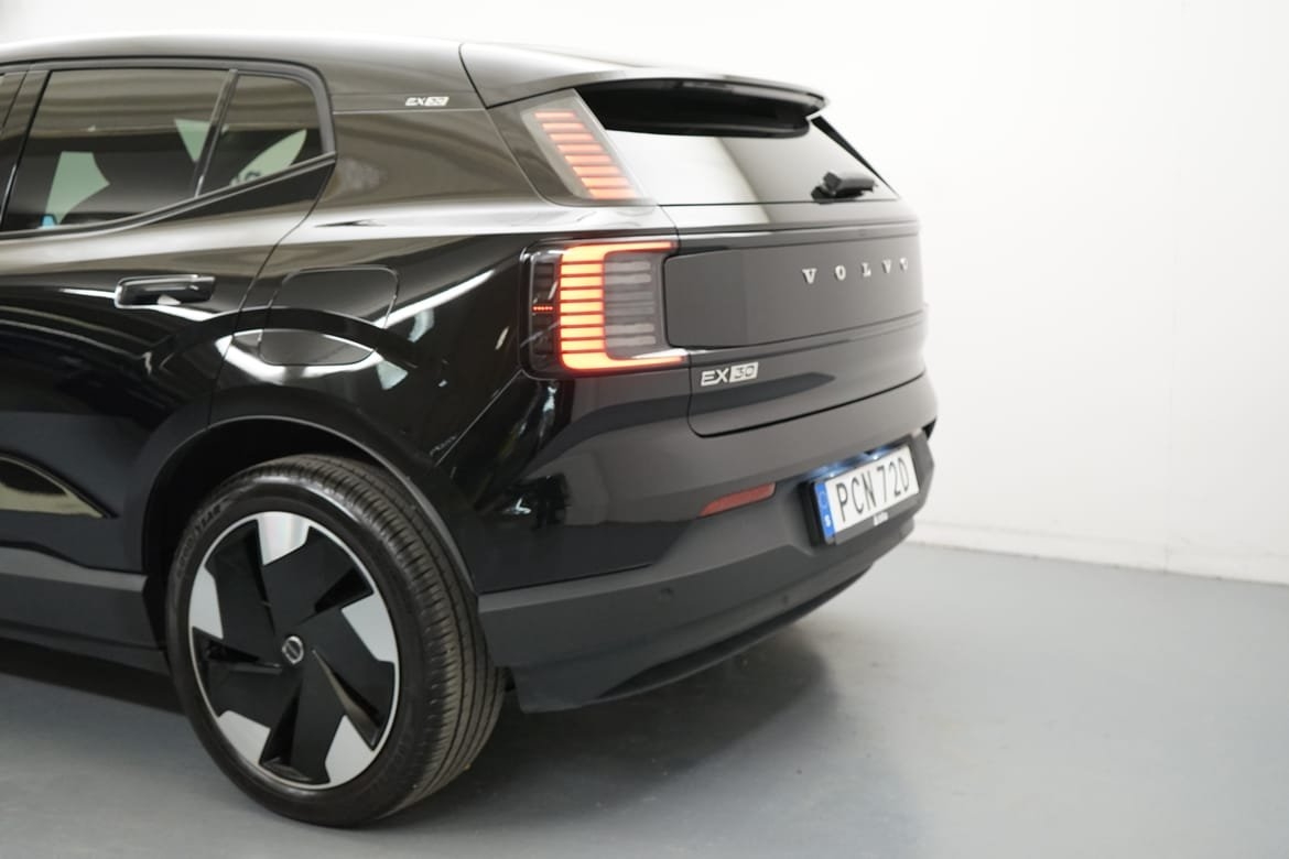 Volvo EX30 Extended Range Plus Edition 2025, bild 3/10