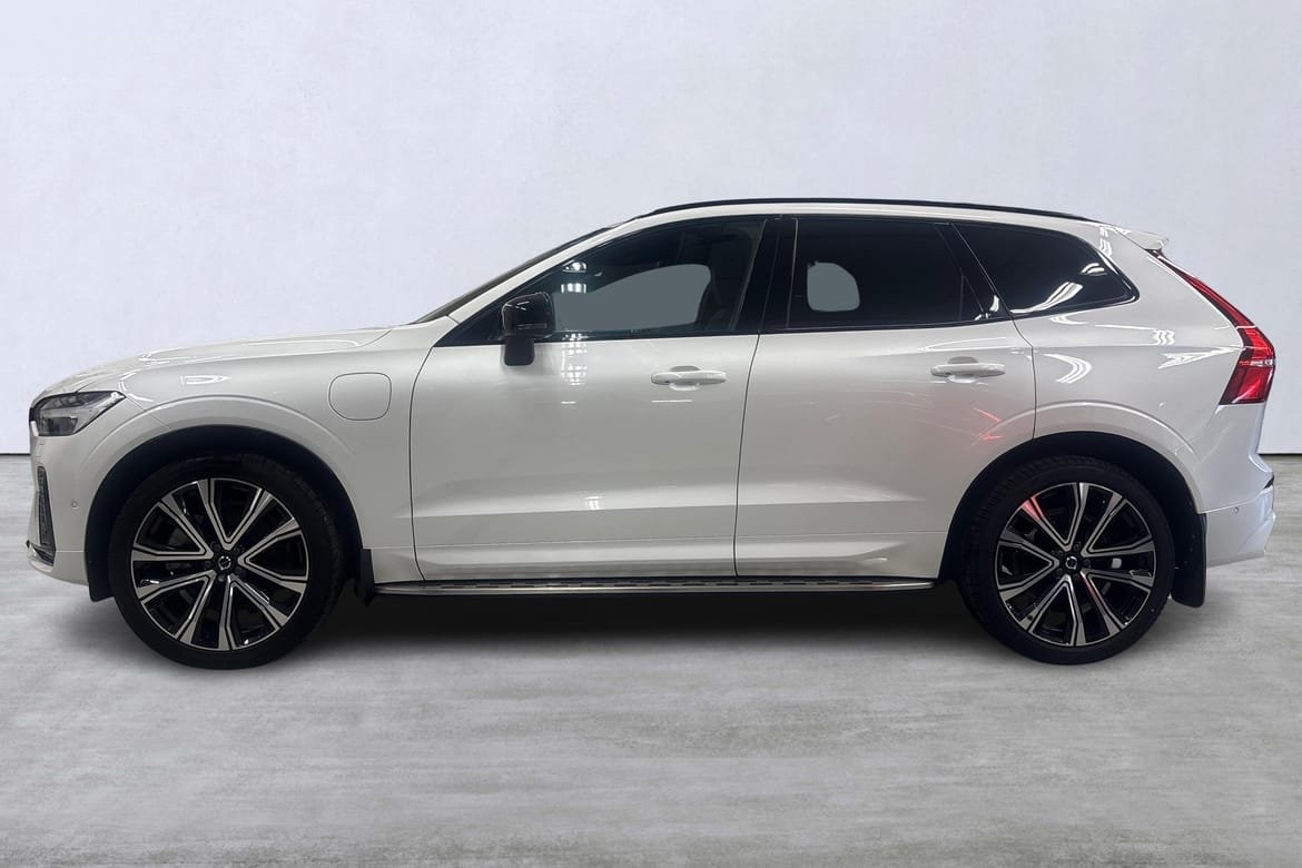 Volvo XC60 T6 R Design 2022, bild 2/10