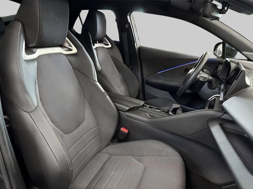 Toyota C-HR 2.0 Hybrid Executive 2024, bild 6/10