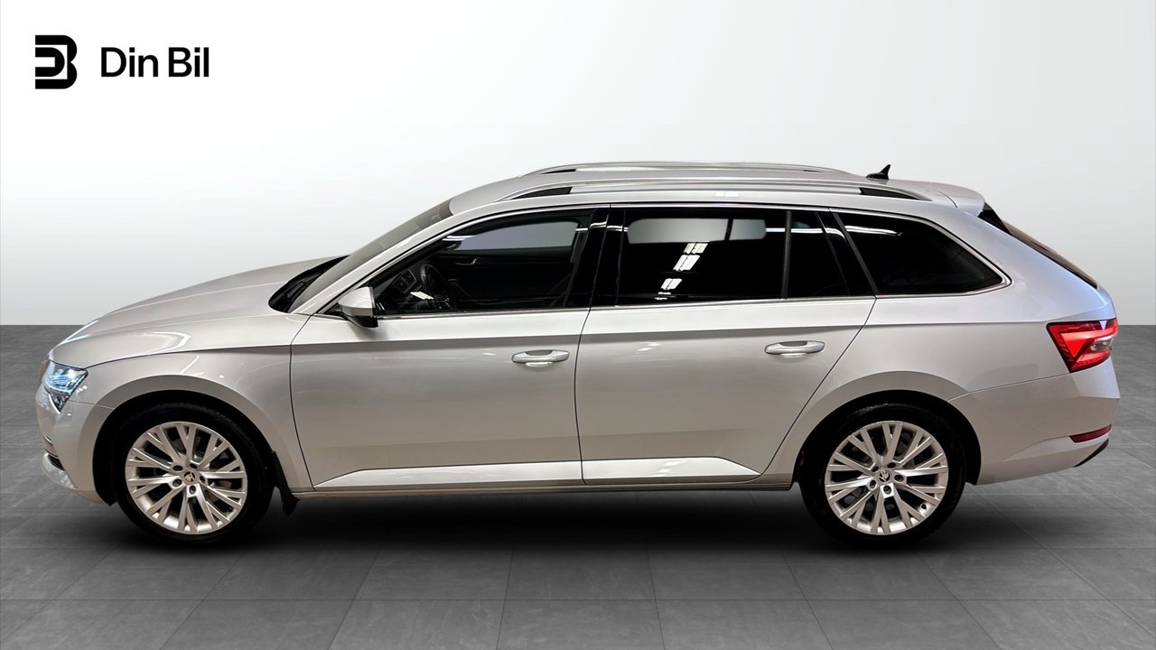 Skoda Superb Style 2024, bild 2/10