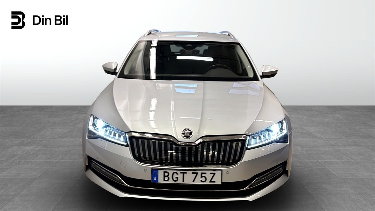 Skoda Superb Style 2024, bild 4/10