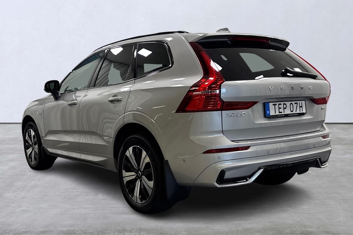 Volvo XC60 T6 Plus Dark Nordic 2025, bild 4/10