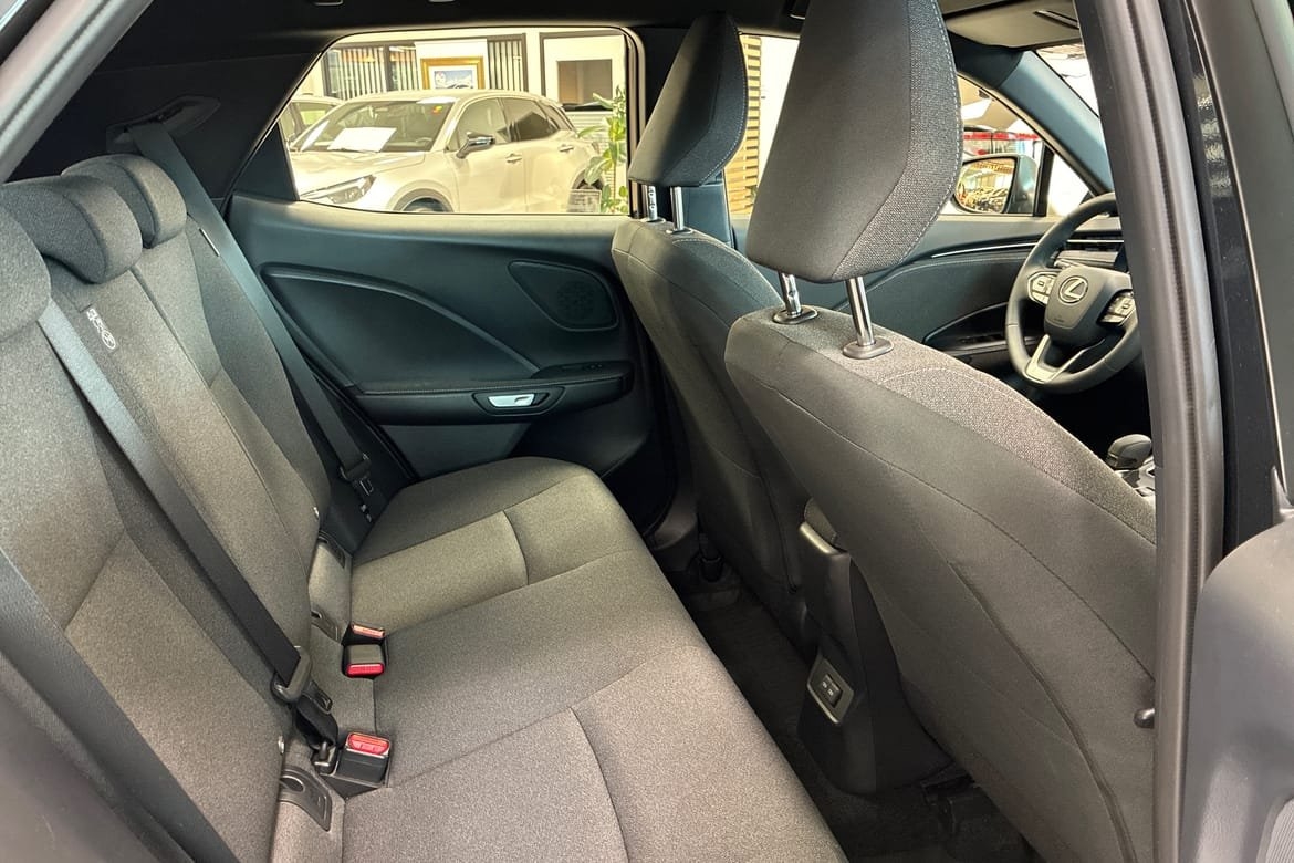 Lexus LBX 2026, bild 7/10