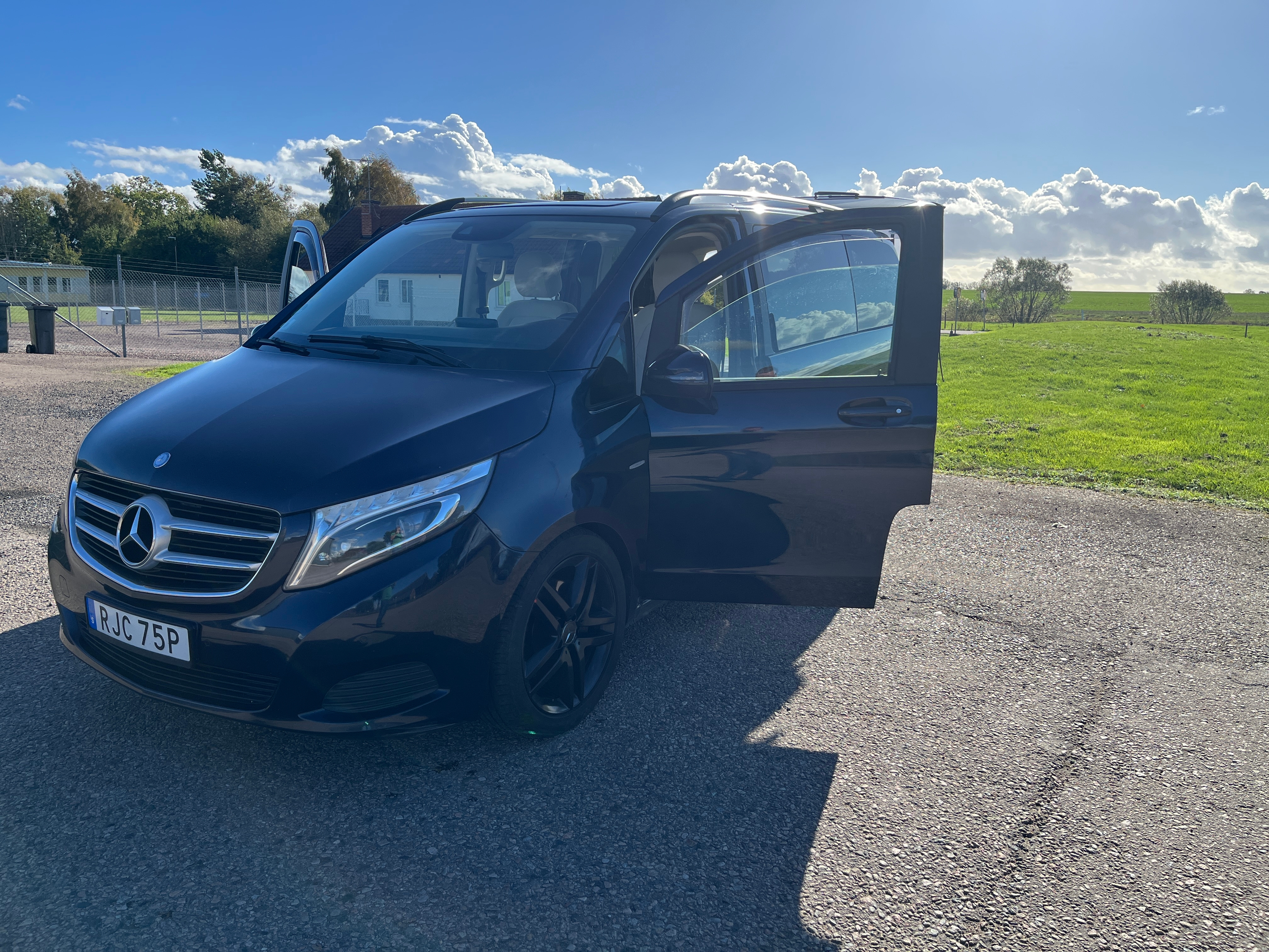 Mercedes-Benz V