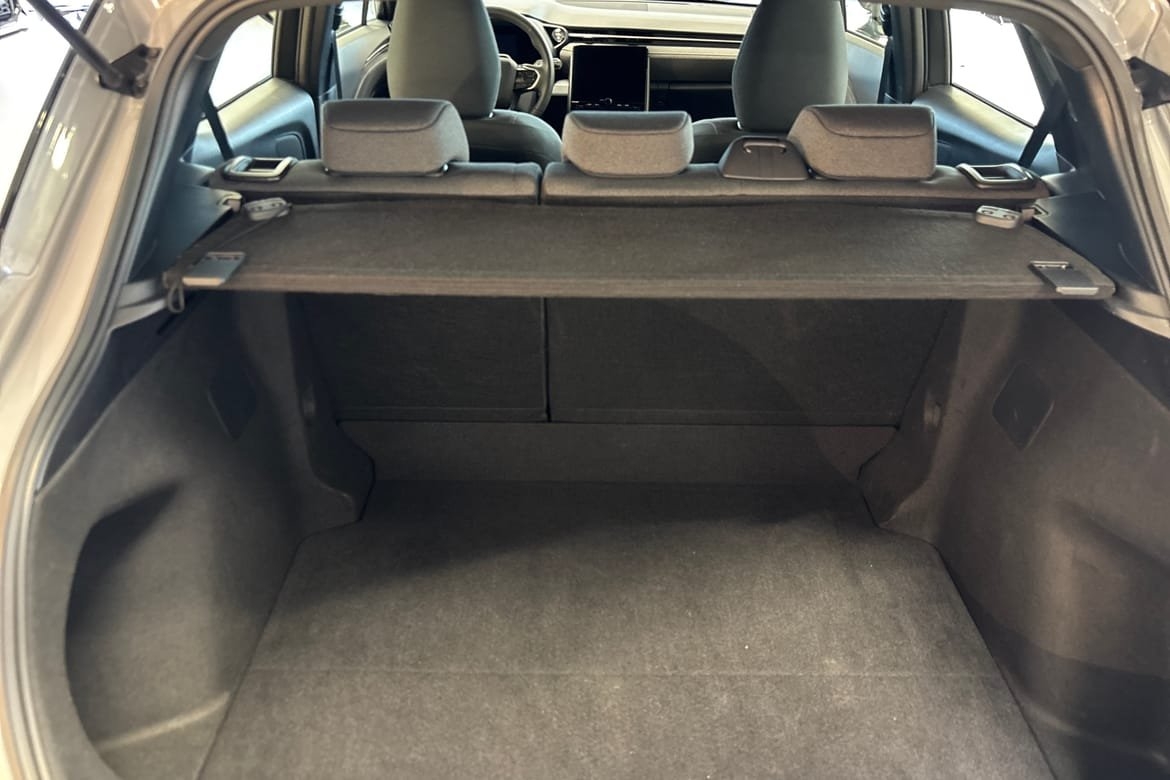 Lexus LBX 2026, bild 6/10
