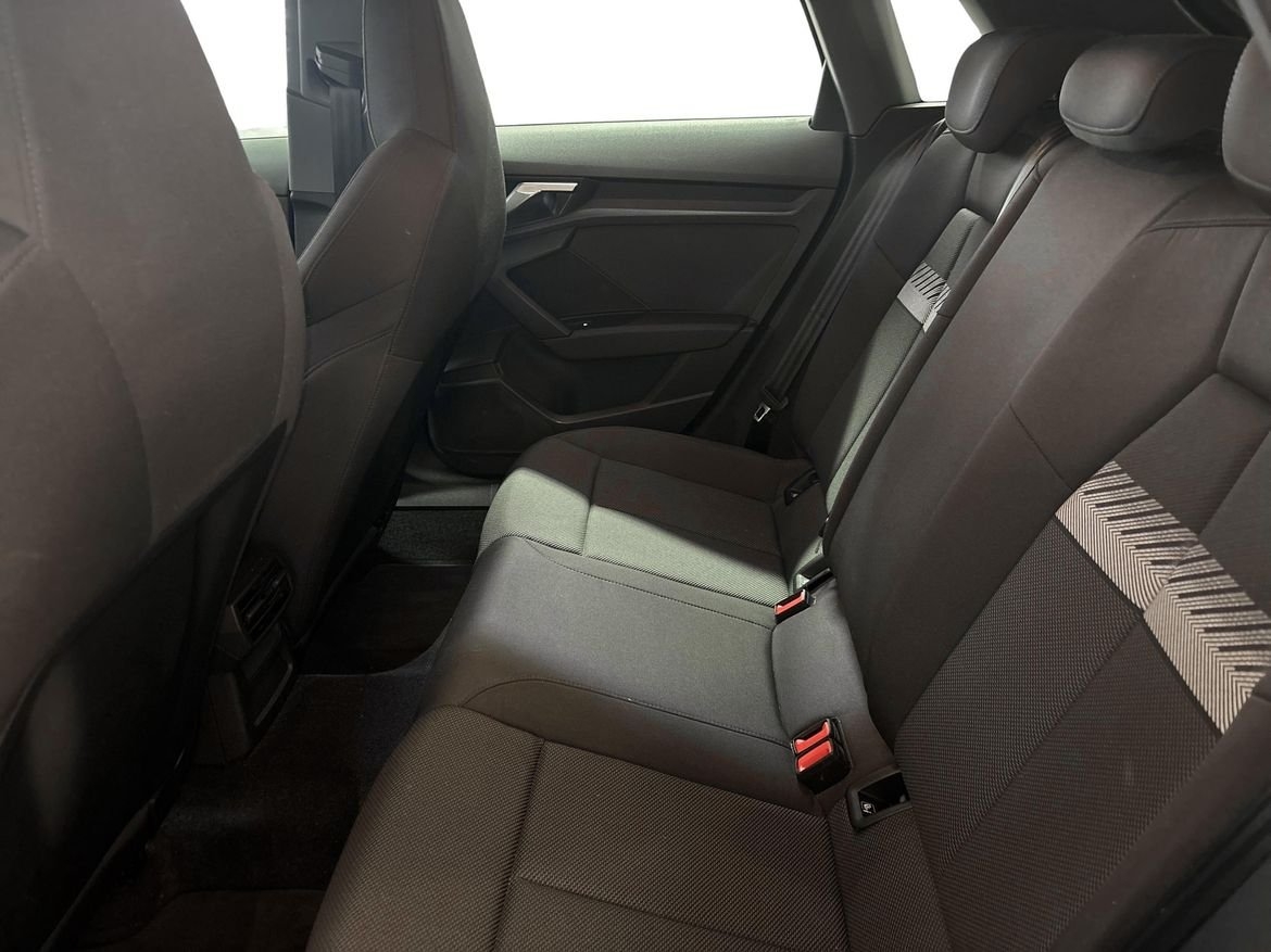 Audi A3 2021, bild 7/9