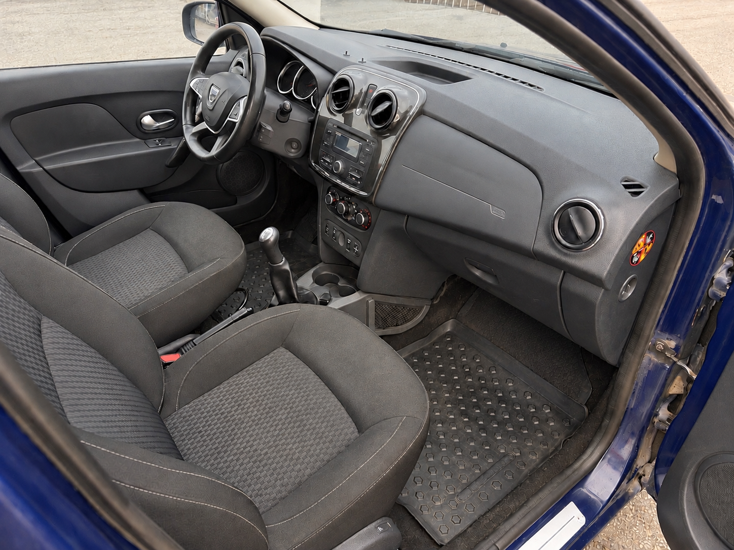 Dacia Logan dCi 90 2017, kuva 6/10