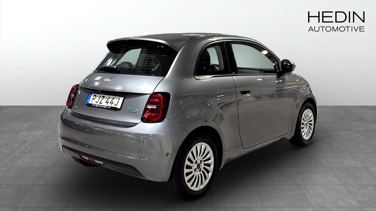Fiat 500e 2023, bild 2/10
