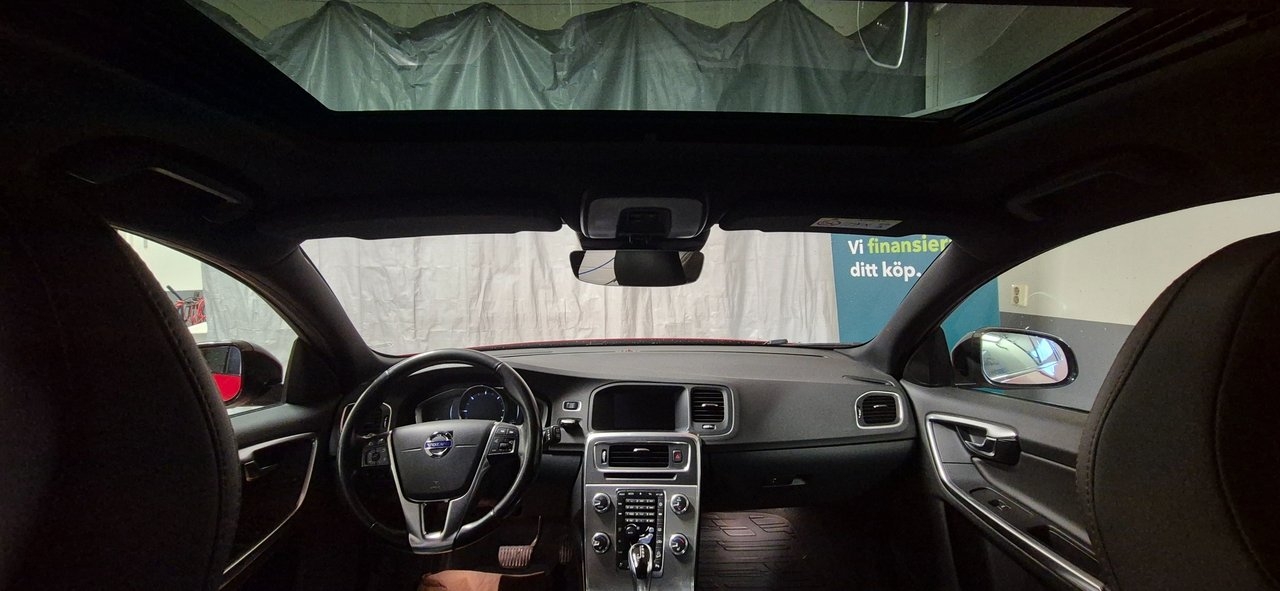 Volvo V60 Cross Country D4 Classic 2018, bild 2/10