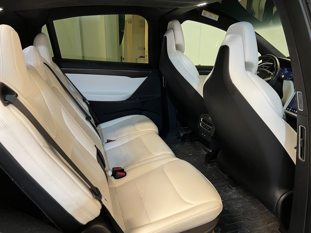 Tesla Model X 2017, bild 6/10