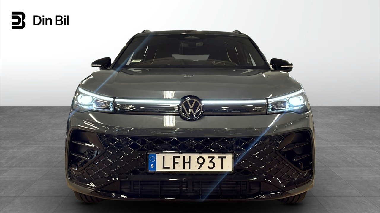 Volkswagen Tiguan 2.0 TDI SCR R-Line 2025, bild 4/10