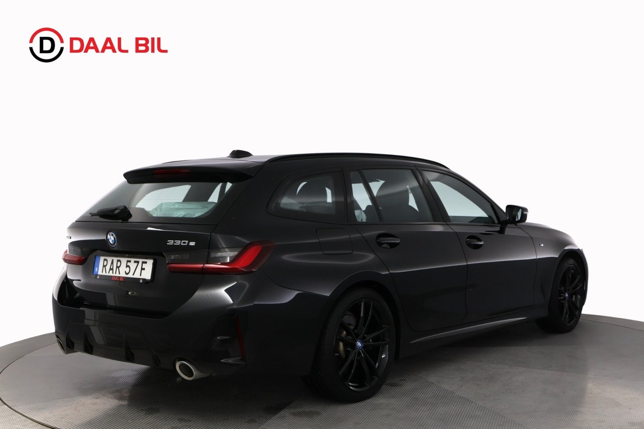 BMW 330 2024, bild 6/10