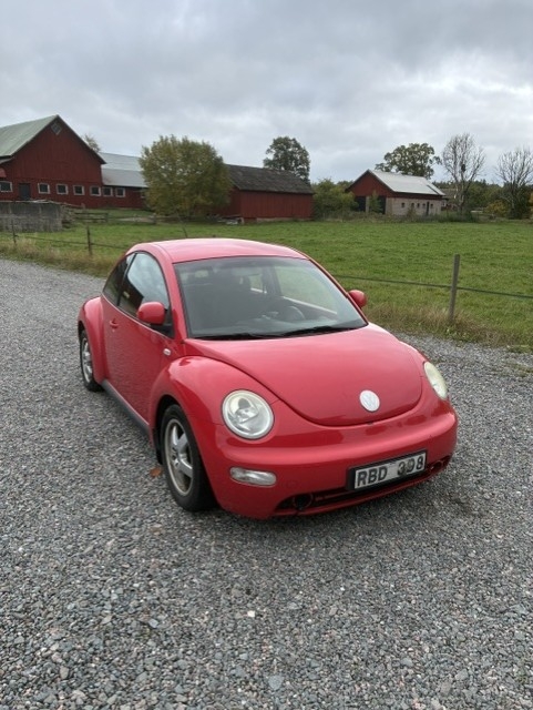 Volkswagen New Beetle 2.0 Manuell 2000, bild 2/2