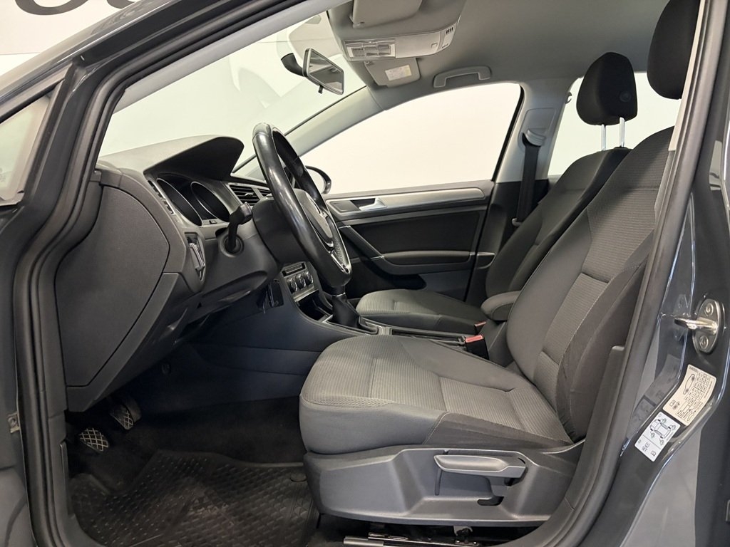 Volkswagen Golf 1.2 TSI 2017, bild 7/10