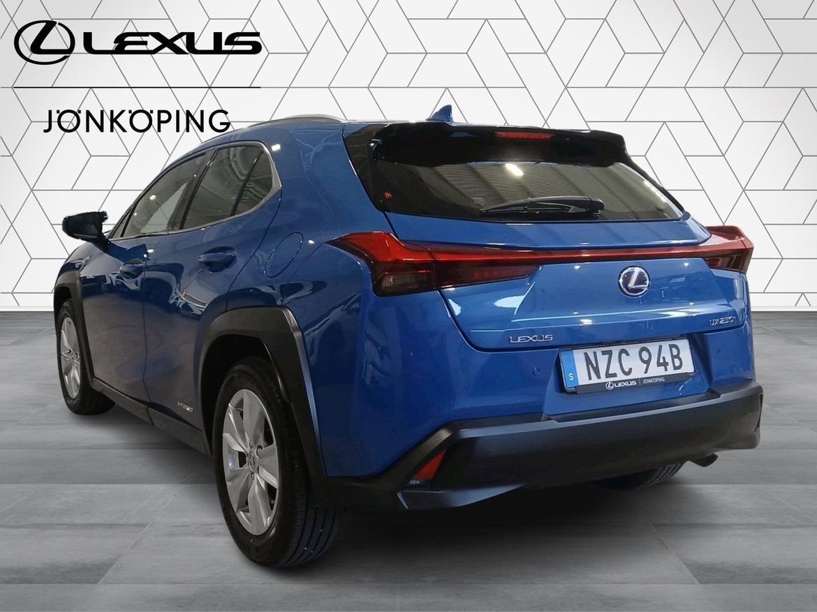 Lexus UX 250h Comfort 2021, bild 4/10