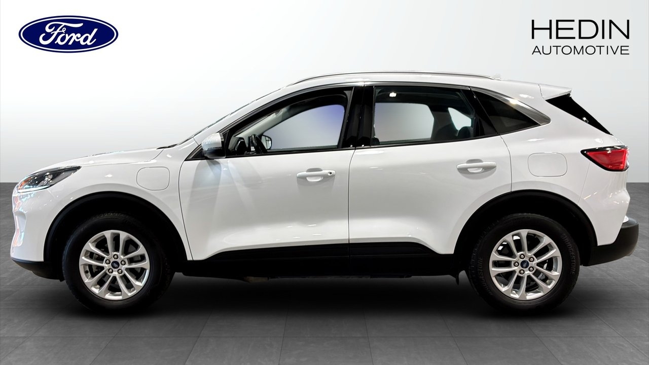 Ford Kuga 2.5 Plugin-Hybrid Titanium 2024, photo 6/15