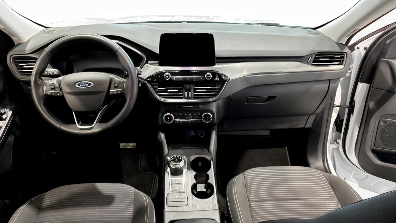 Ford Kuga 2.5 Plugin-Hybrid Titanium 2024, photo 4/15