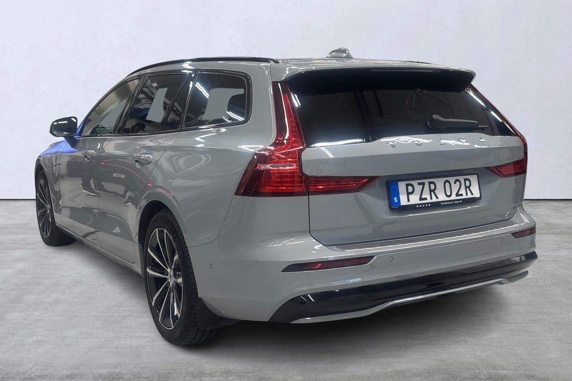 Volvo V60 T6 Plus Dark Nordic 2025, bild 4/10