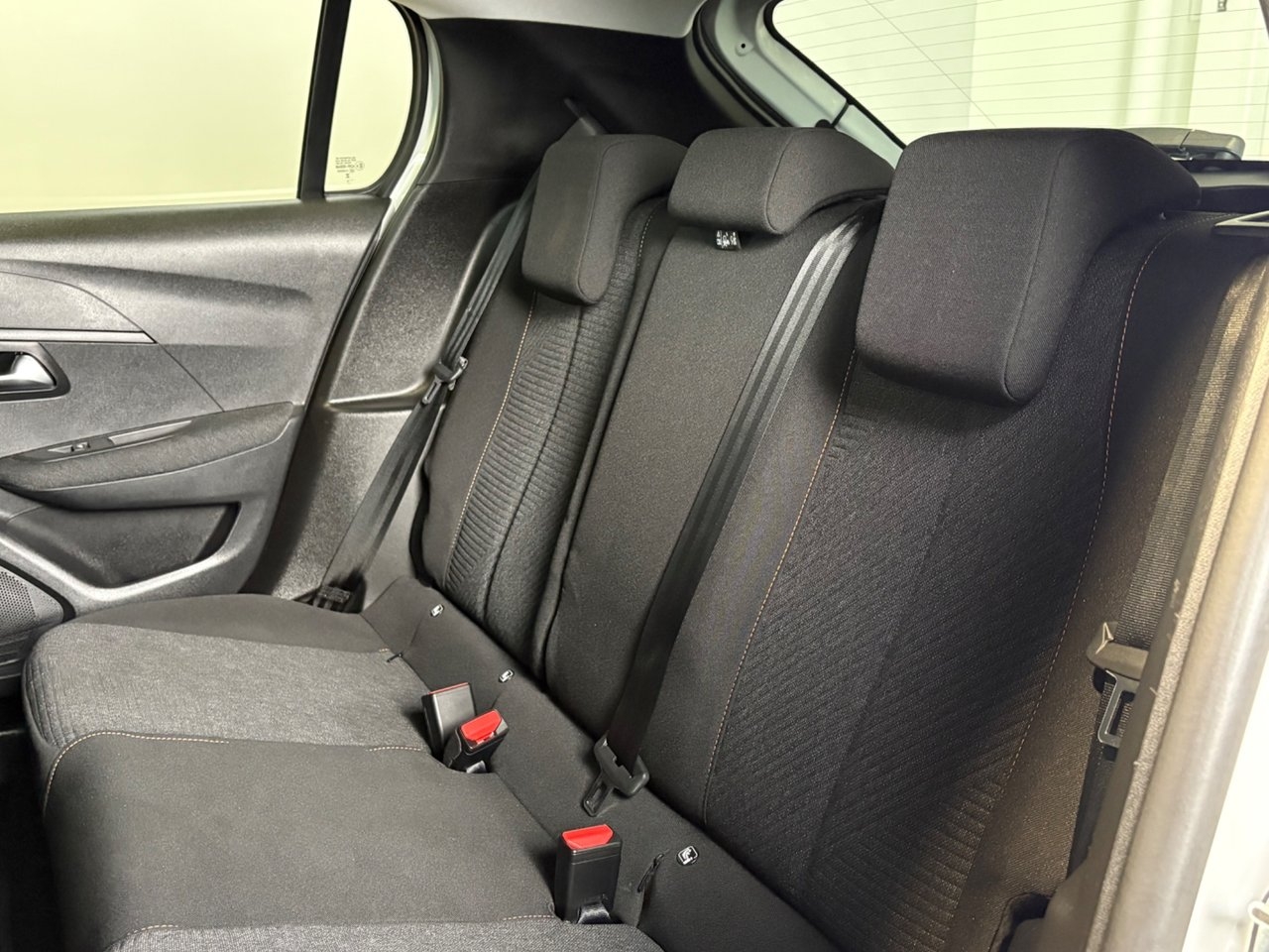 Peugeot 208 Style HYBRID 101hk AUT 2025, bild 6/10