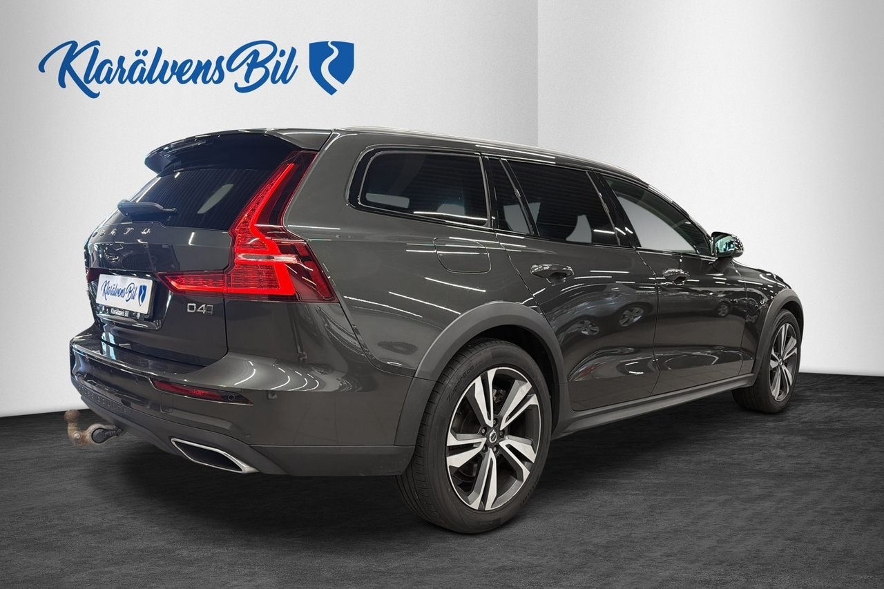 Volvo V60 Cross Country D4 2019, bild 6/10