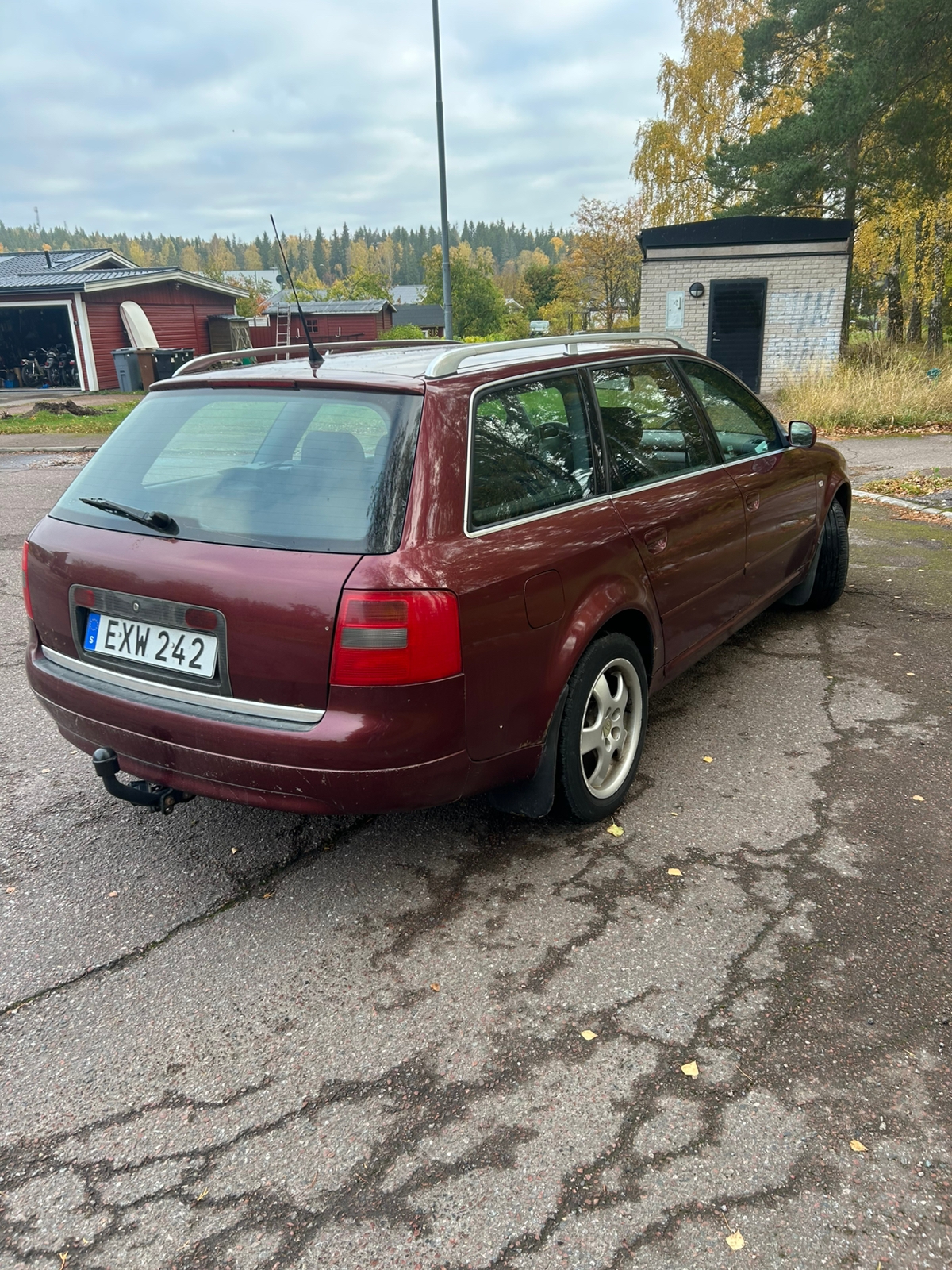 Audi A6 Avant 2.4 V6 Manuell 1999, bild 5/10