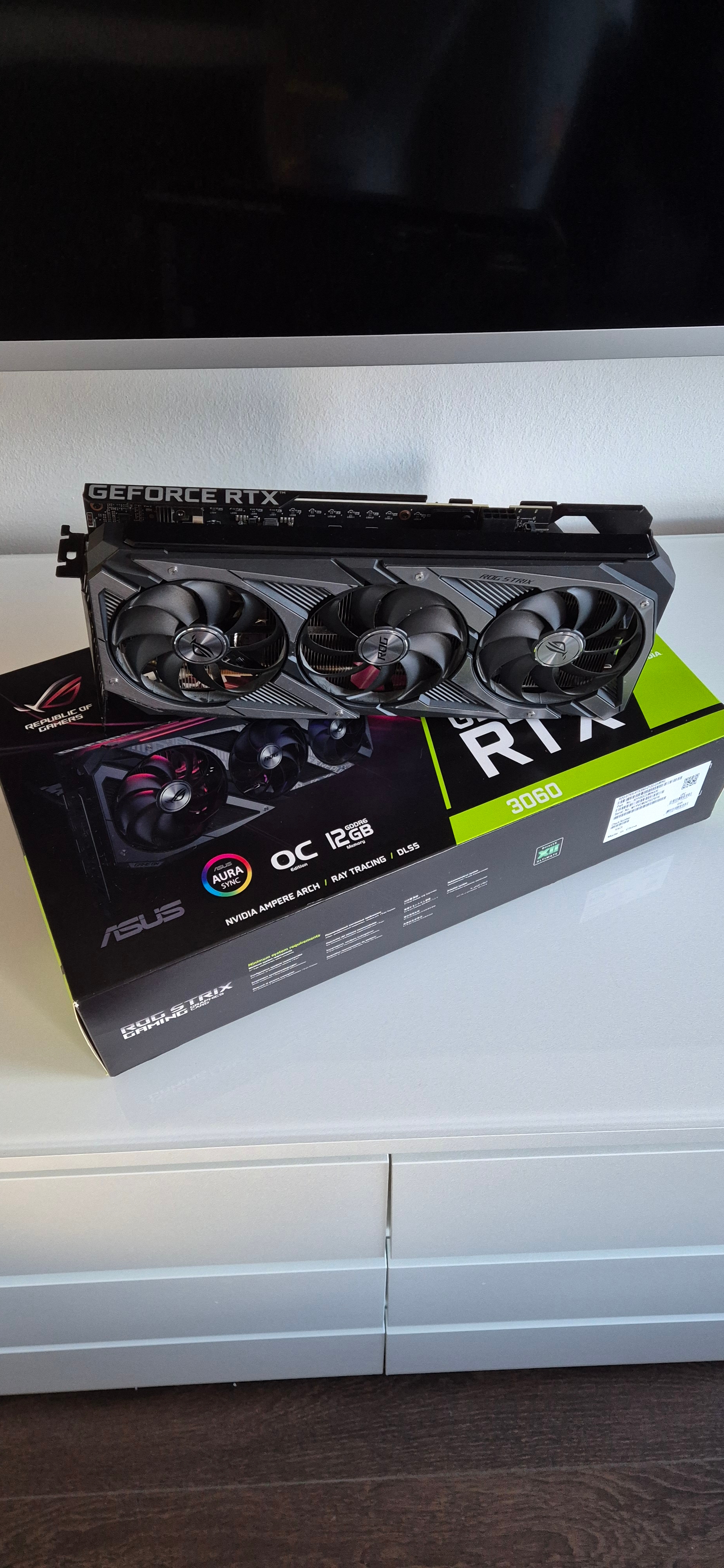 Asus ROG Strix GeForce RTX 3060 OC 12GB grafikkort