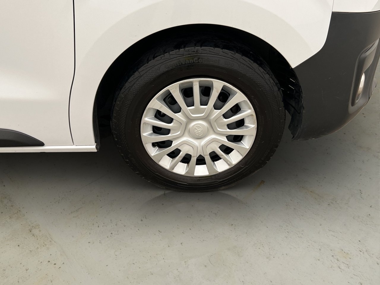 Toyota Proace 2.0 D-4D 2023, bild 31/31