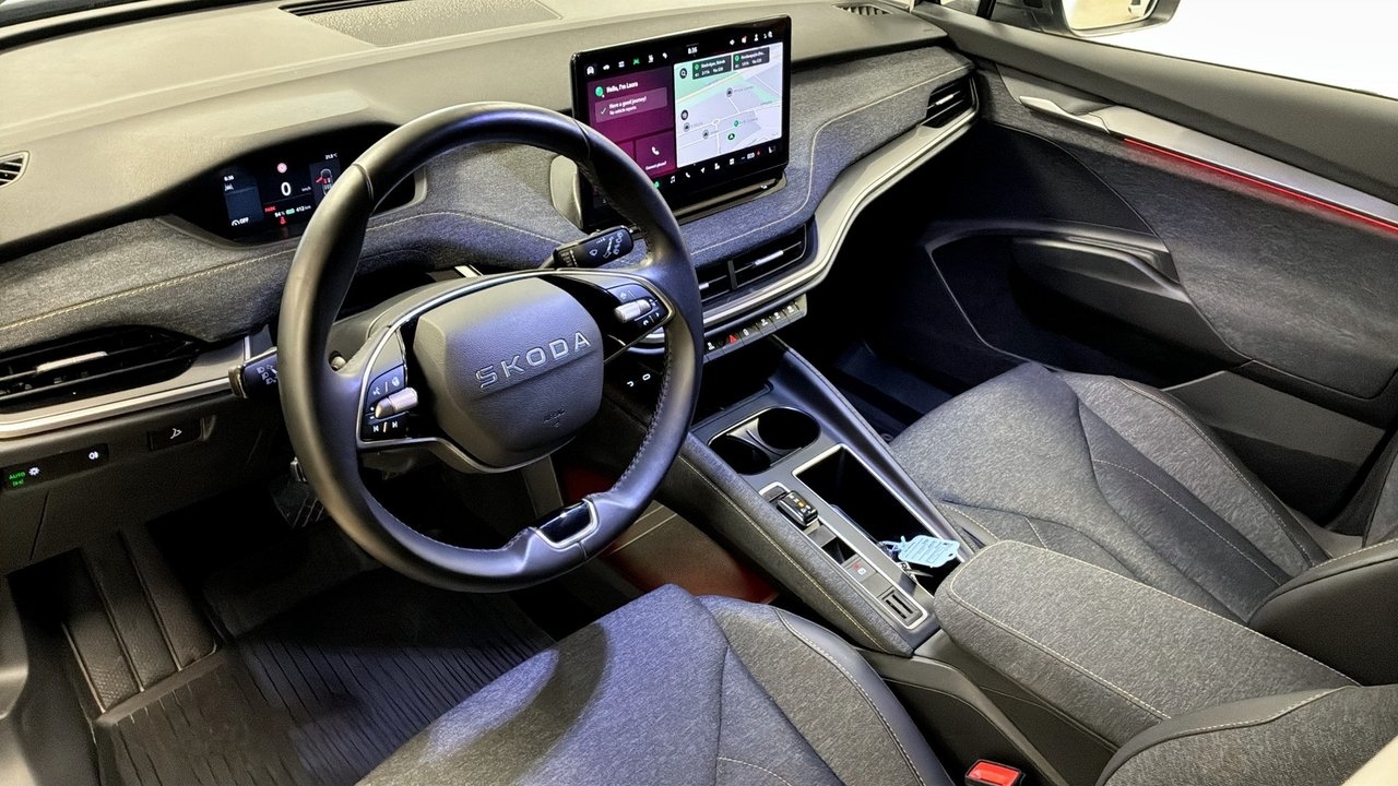 Skoda Elroq 2025, photo 7/13