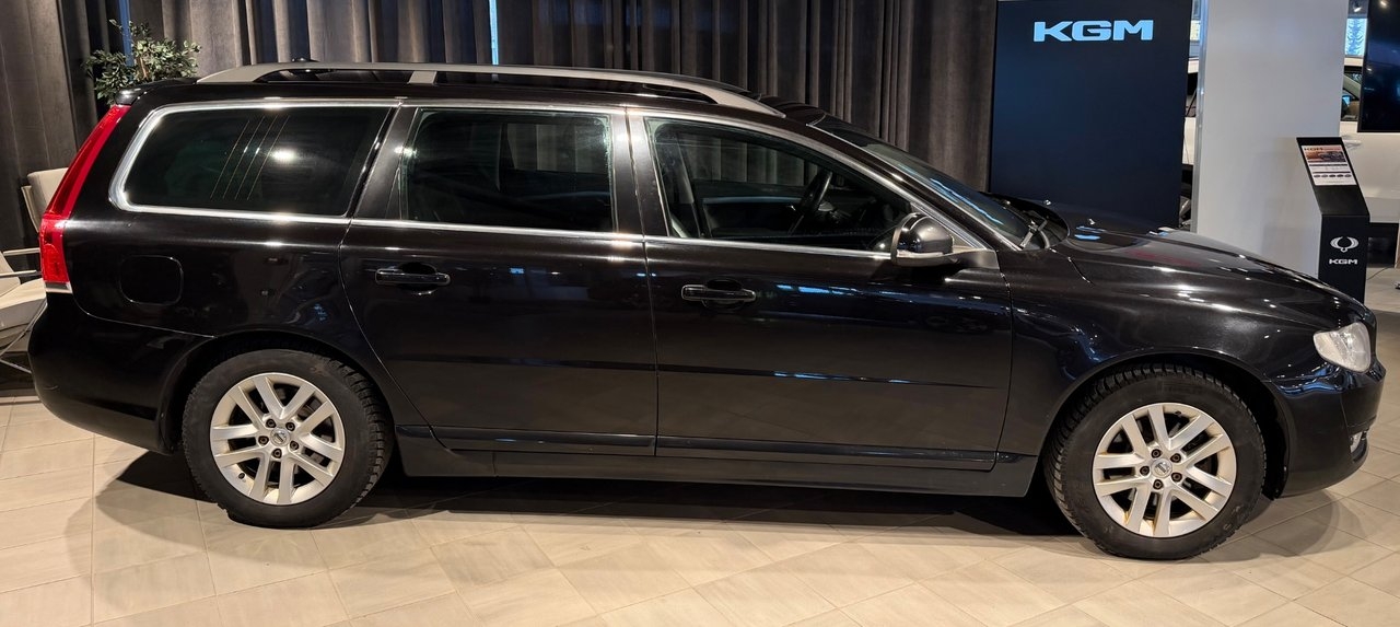 Volvo V70 D4 Momentum Classic 2016, bild 3/26