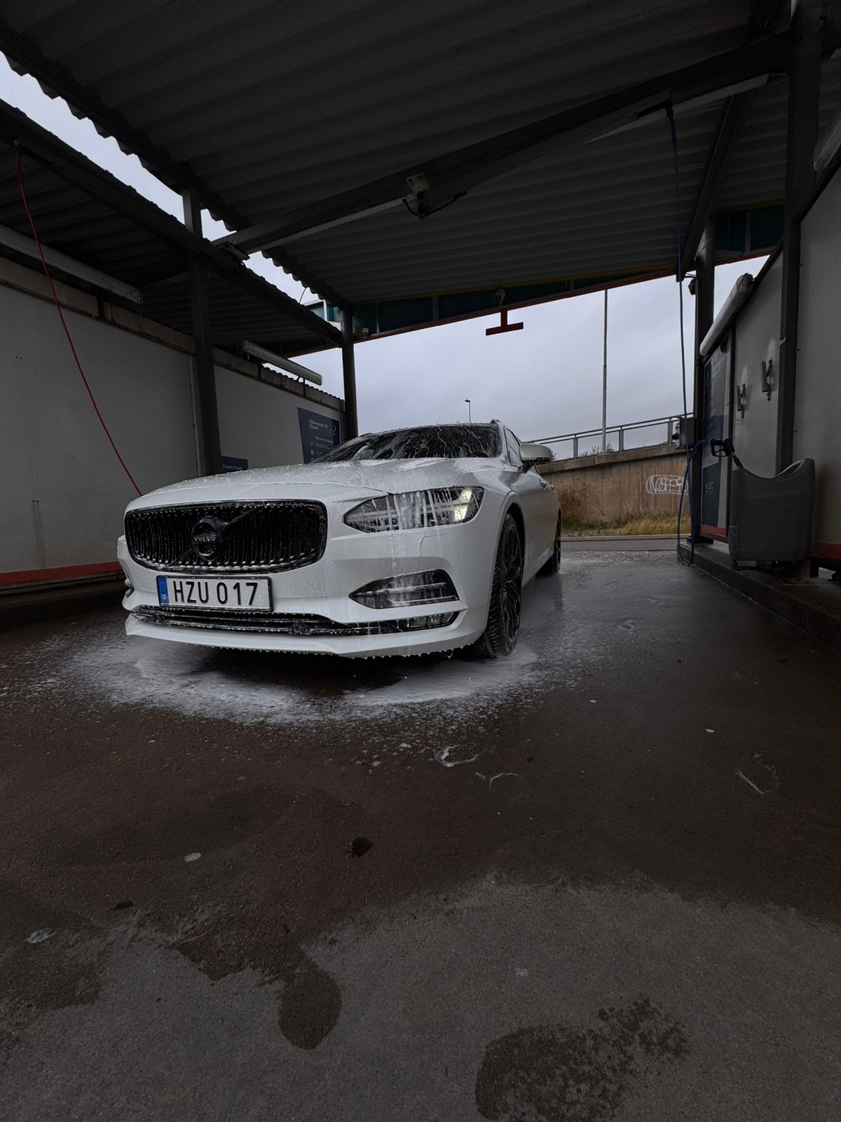 Volvo V90 D3 AWD Geartronic 2018, bild 4/10