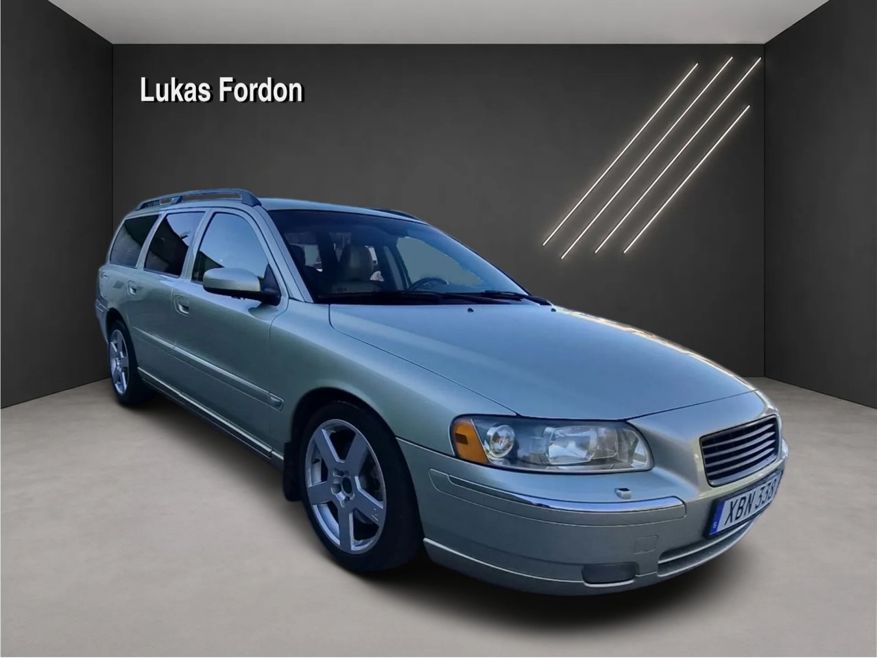 Volvo V70 2.5T Summum 2006, kuva 2/10