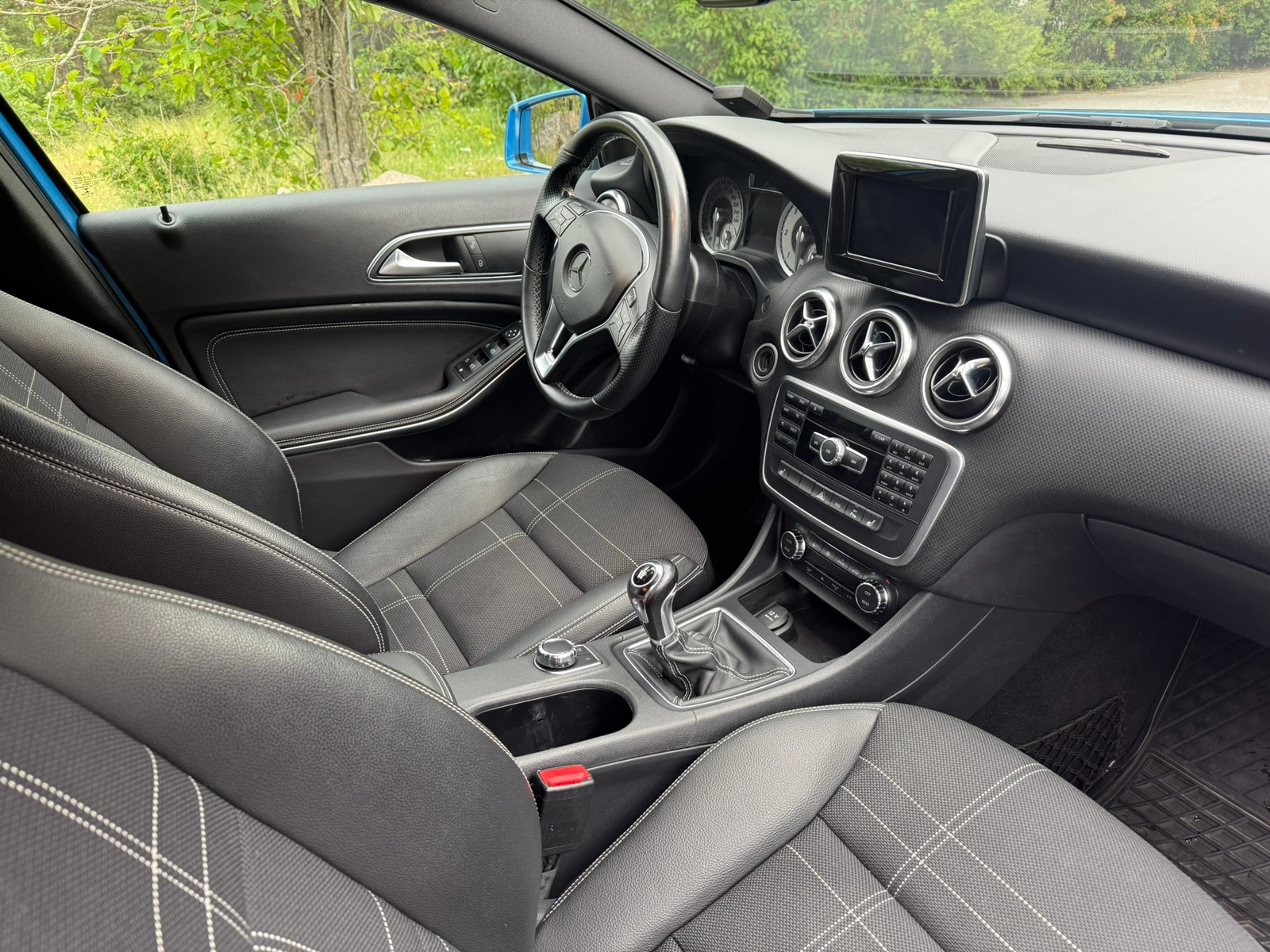 Mercedes-Benz A 180 CDI Manuell 2014, bild 7/7