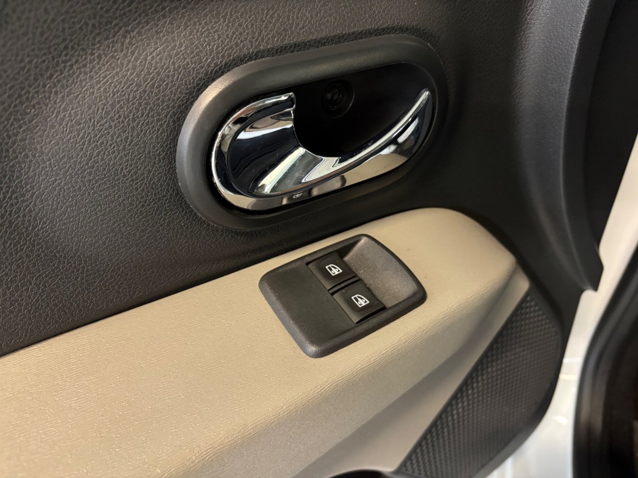 Dacia Lodgy 2015, bild 7/10