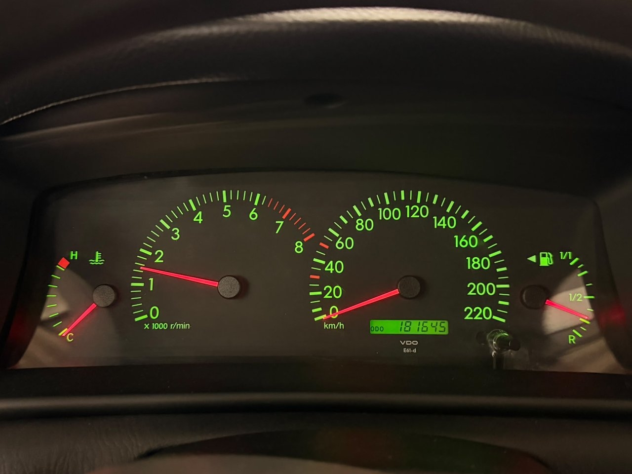 Toyota Corolla 5-dörrars 1.6 VVT-i 2003, bild 5/10