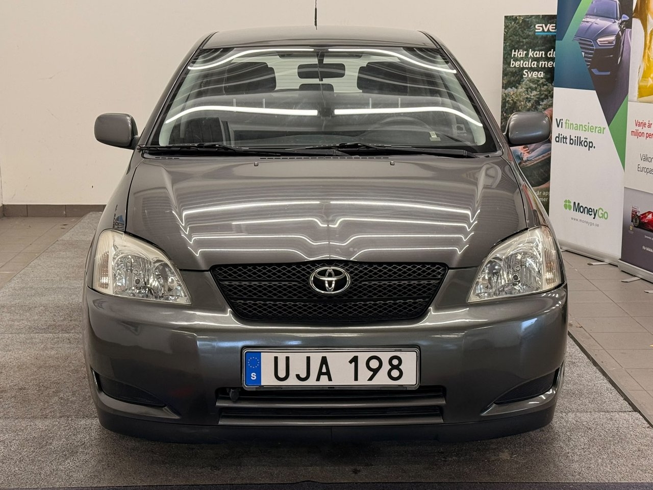 Toyota Corolla 5-dörrars 1.6 VVT-i 2003, bild 3/10