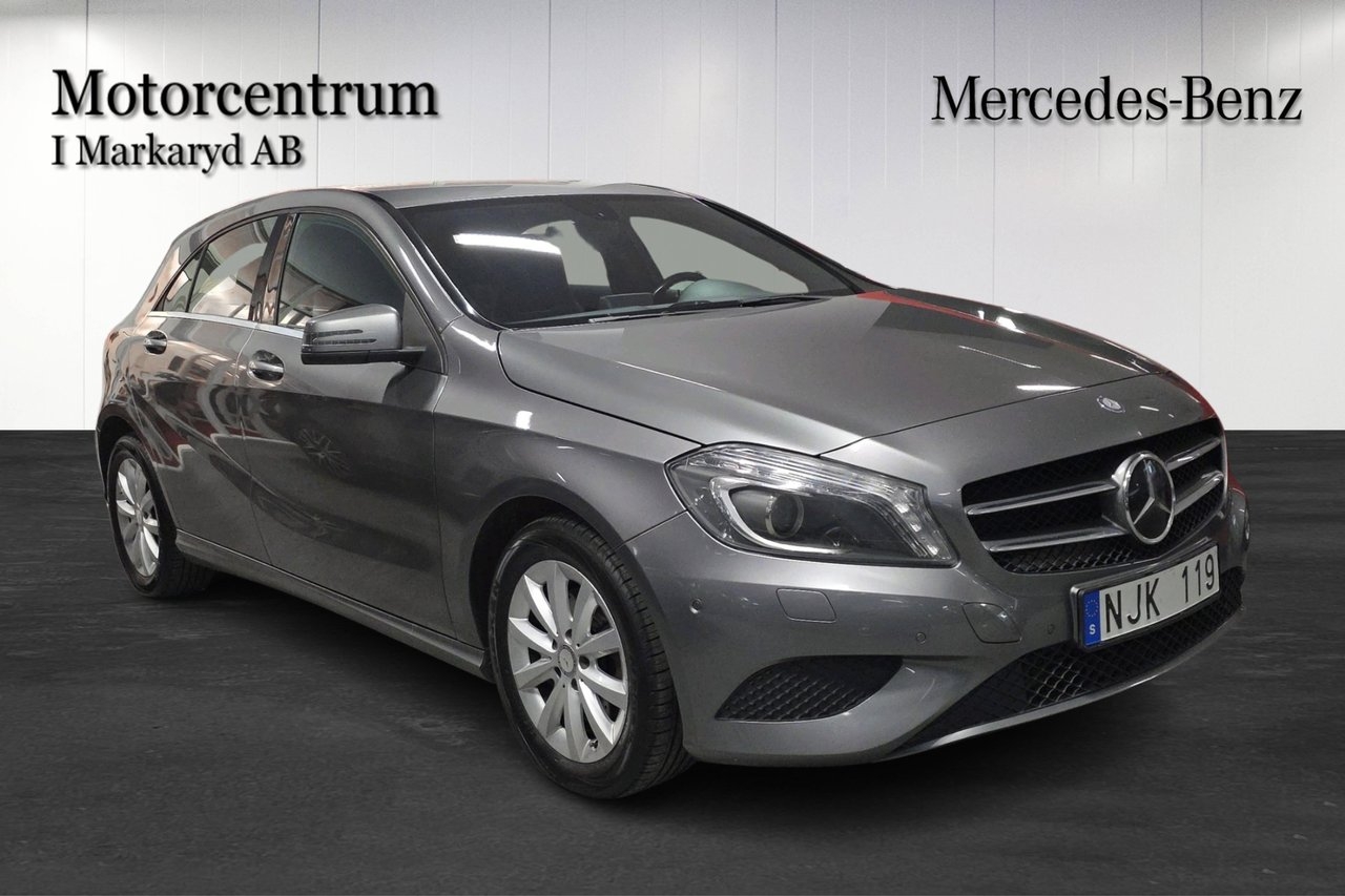 Mercedes-Benz A 180 Style Line Manuell 2013, bild 2/10