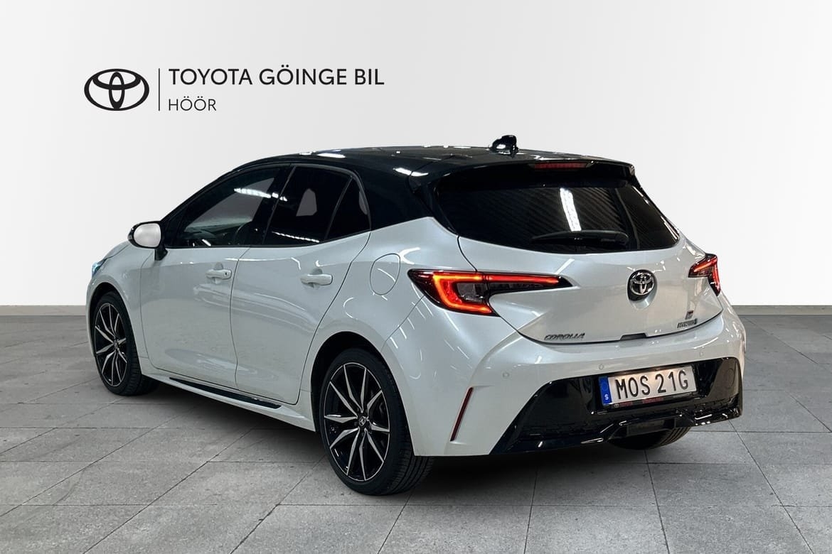 Toyota Corolla 1.8 Hybrid GR Sport 2023, photo 3/11