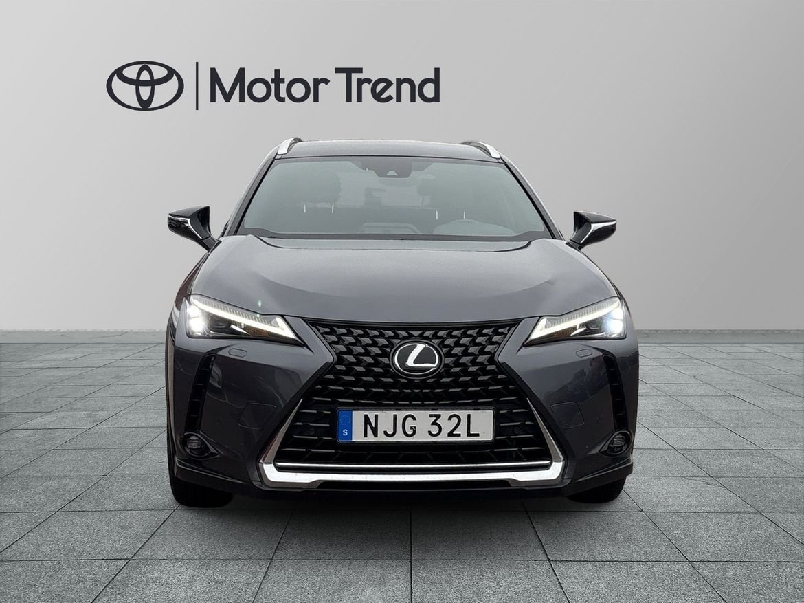 Lexus UX 250h Comfort 2023, bild 5/10