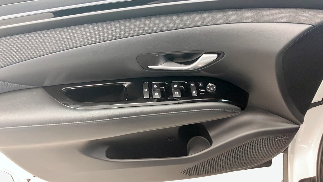 Hyundai Tucson 1.6 T-GDI Plug-in-Hybrid 2022, bild 10/10