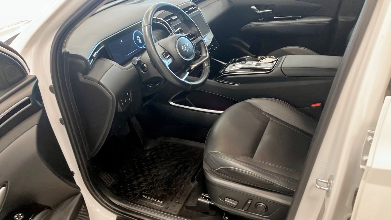 Hyundai Tucson 1.6 T-GDI Plug-in-Hybrid 2022, bild 9/10