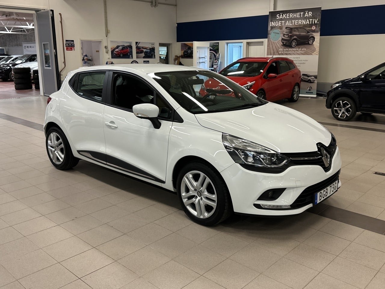 Renault Clio TCe 90 Zen 2020, bild 7/10