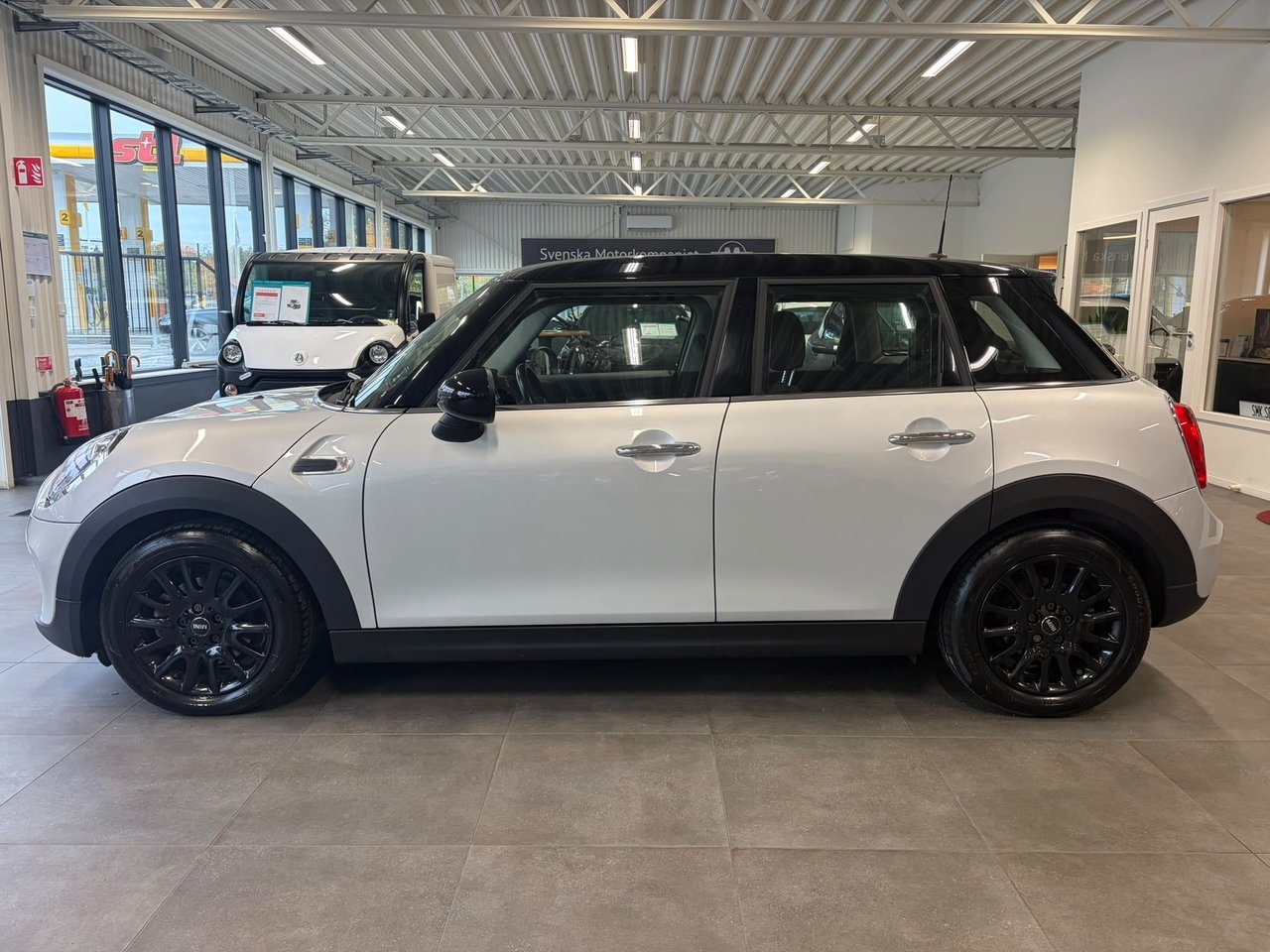 MINI Cooper 5-dörrars Pepper P-Sensorer 2018, bild 4/10