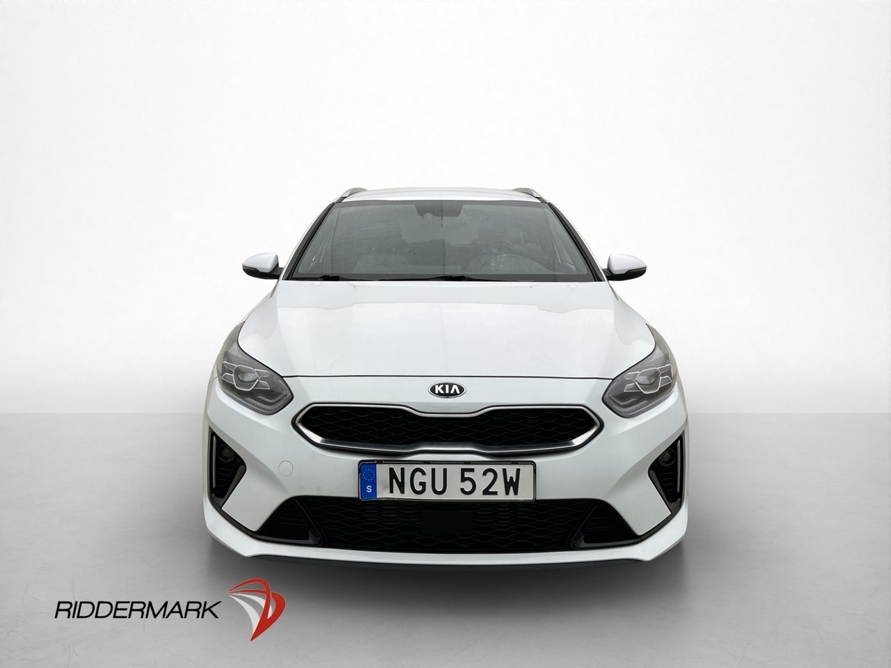 Kia Ceed 1.4 T-GDI GT Line 2020, bild 2/10