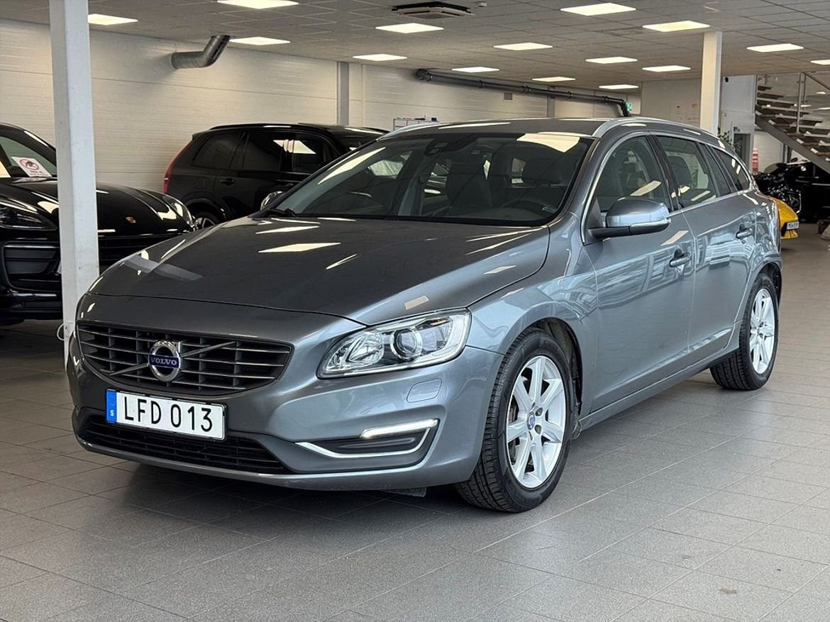 Volvo V60 D4 Summum 2016, bild 7/10