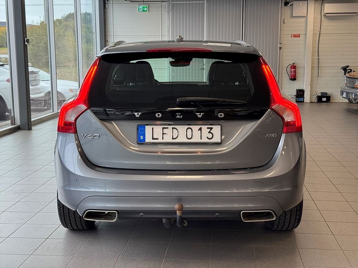 Volvo V60 D4 Summum 2016, bild 4/10