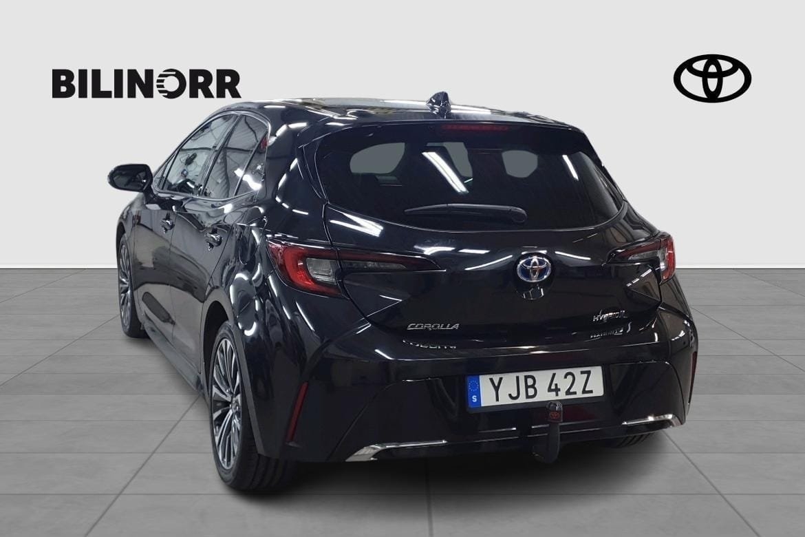 Toyota Corolla 1,8 HYBRID 5D STYLE 2023, bild 2/10