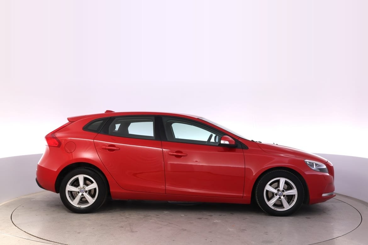 Volvo V40 T2 Kinetic 2016, kuva 5/10